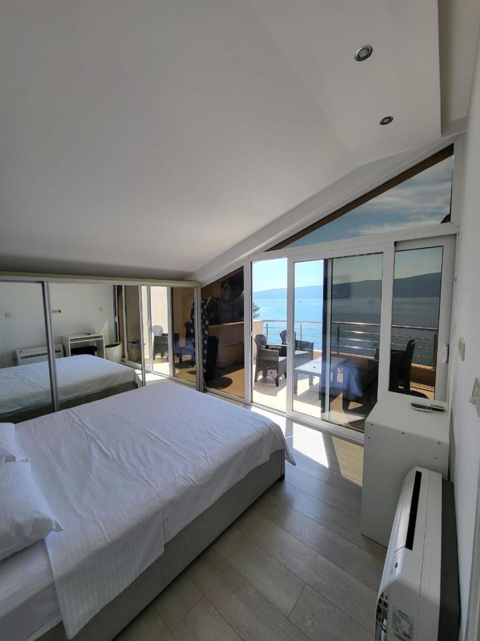 Matkovic Residence تيفات المظهر الخارجي الصورة