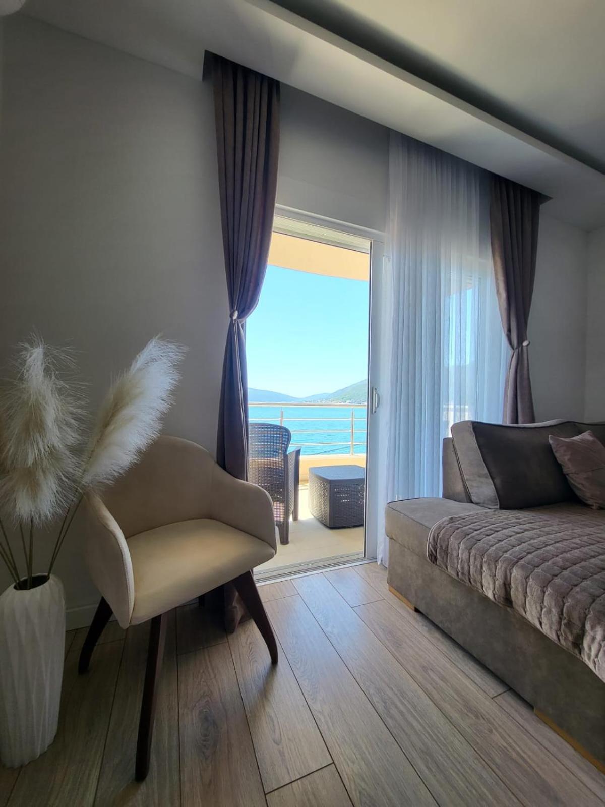 Matkovic Residence تيفات المظهر الخارجي الصورة
