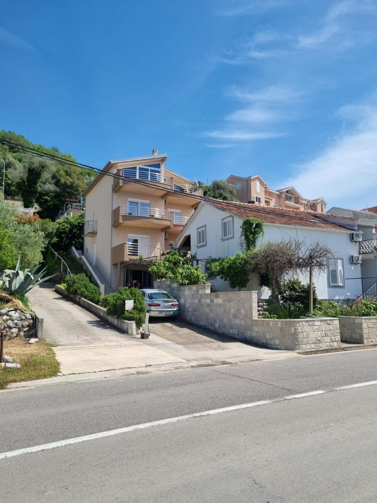 Matkovic Residence تيفات المظهر الخارجي الصورة